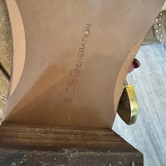 BCBGENERATION LOELA Tan Suede Slip On Buckle Studded Botties - Picture 6 of 7